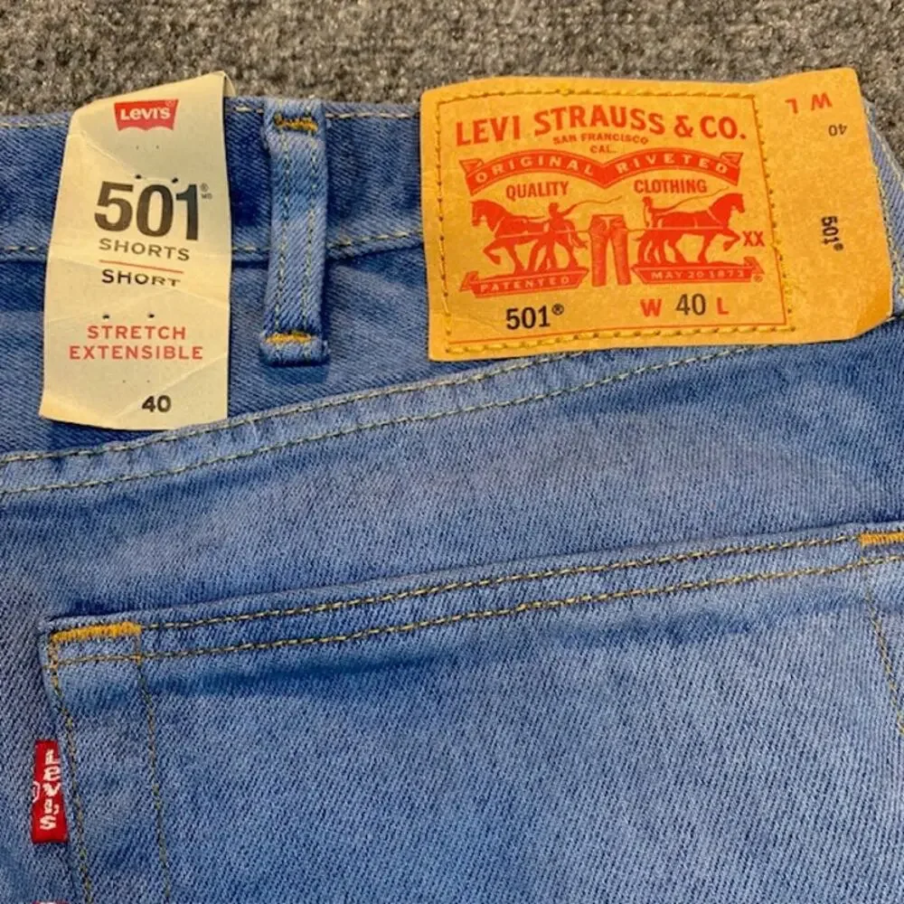 New Levi's 501 Men's Size 40 Blue Light Wash Distressed Cut Off Shorts Stretch